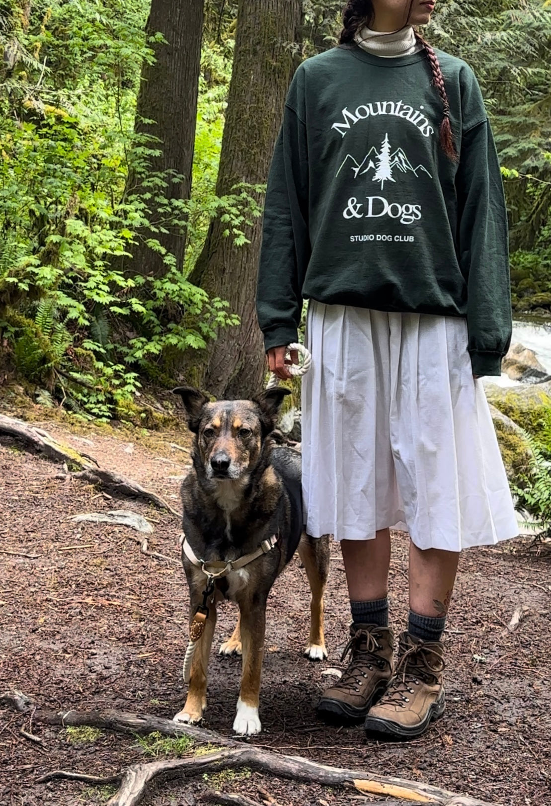 Mountains & Dogs Crewneck